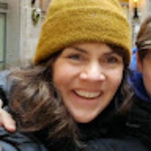 Meet your Posher, Dana